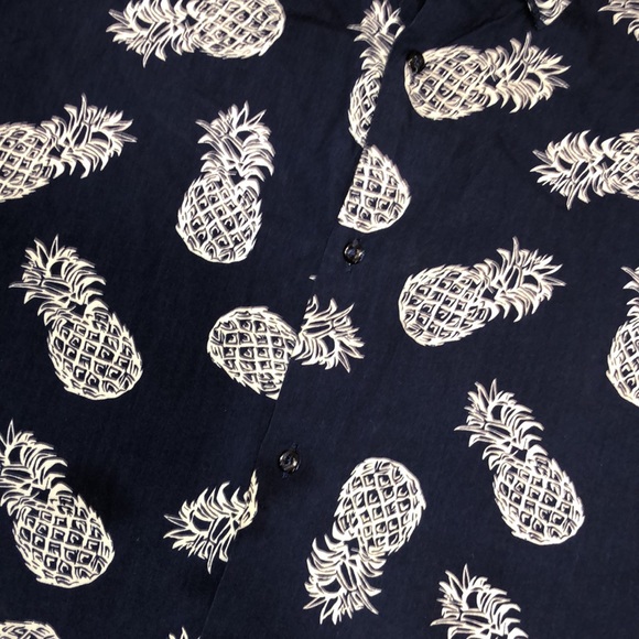 Men’s Printed button down shirts - Picture 6 of 7